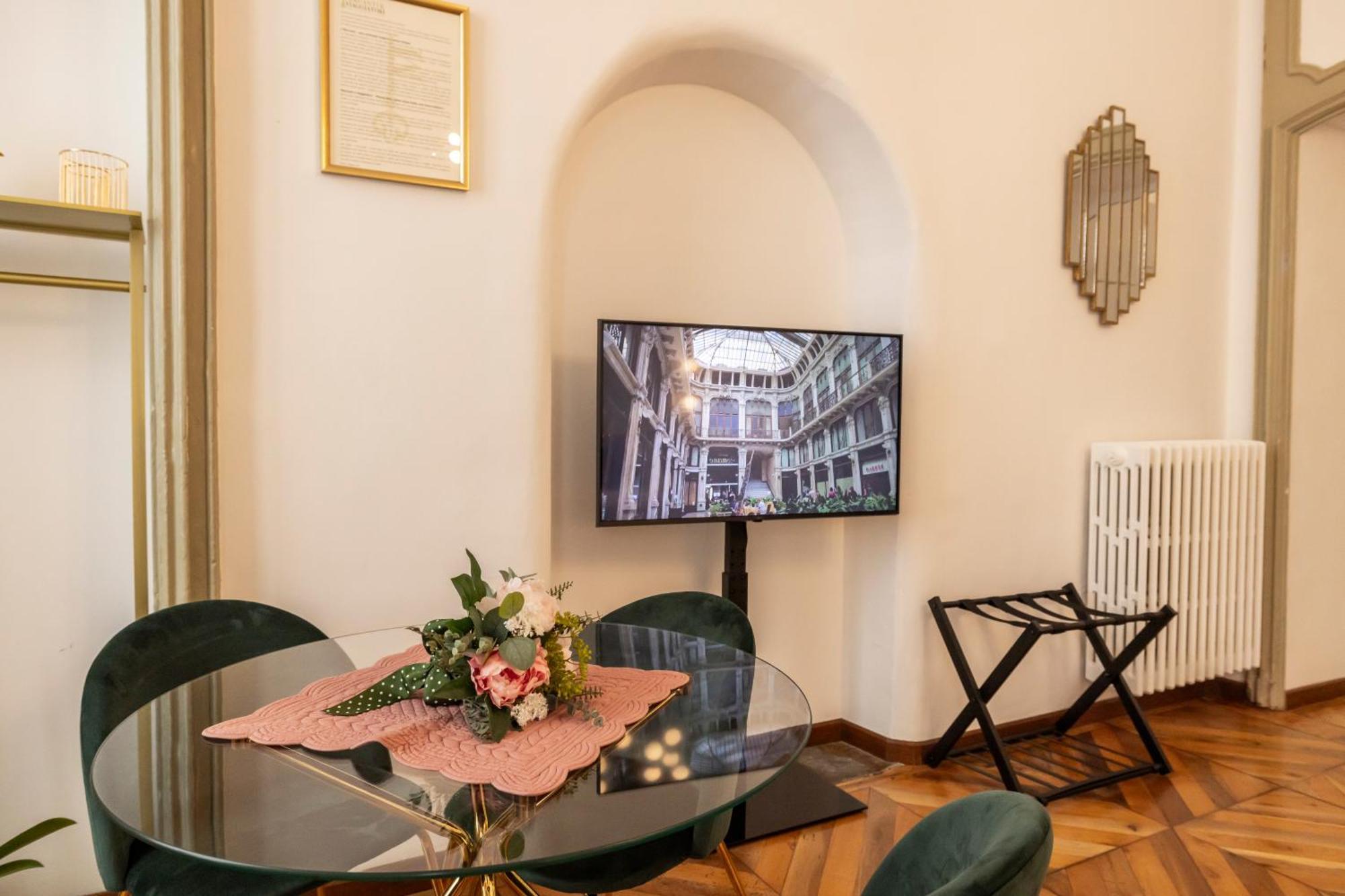 Mercanti E Viaggiatori Turín Exteriér fotografie